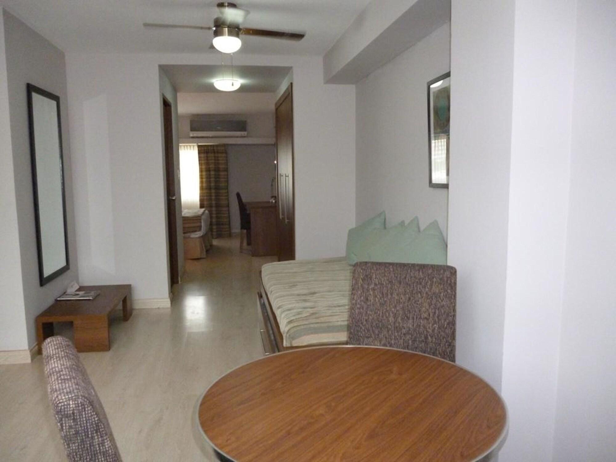 Hotel Tower House Suites Panama City Eksteriør billede