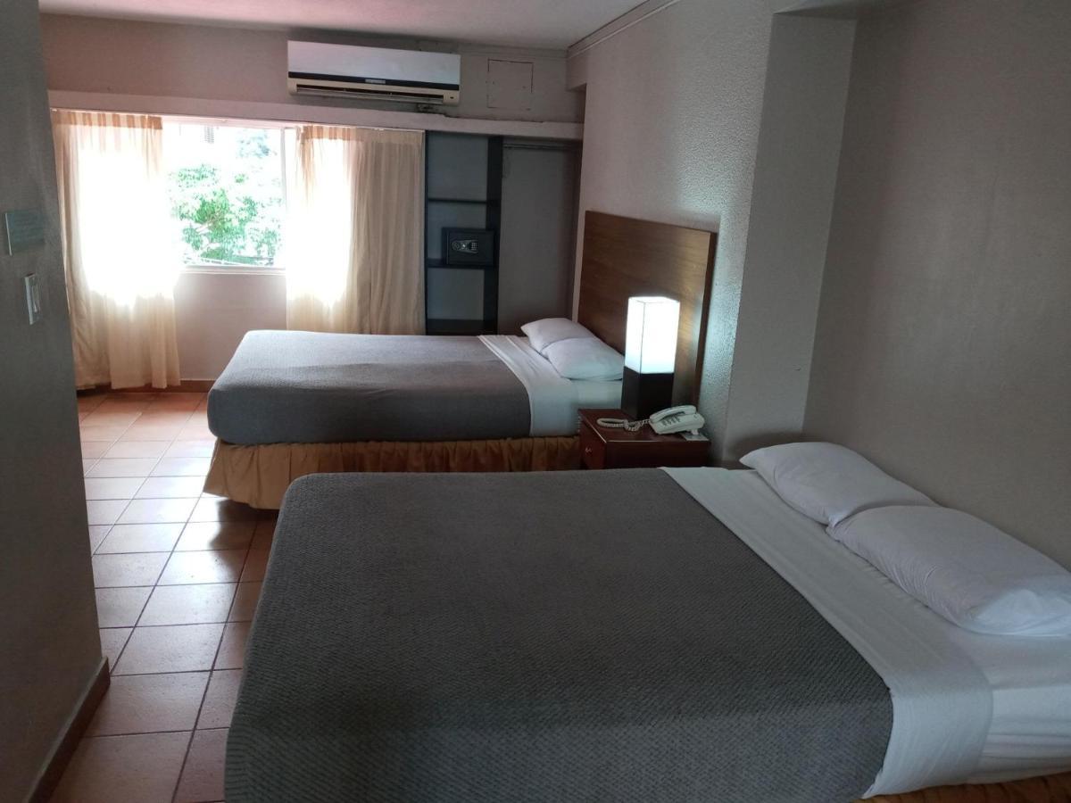 Hotel Tower House Suites Panama City Eksteriør billede