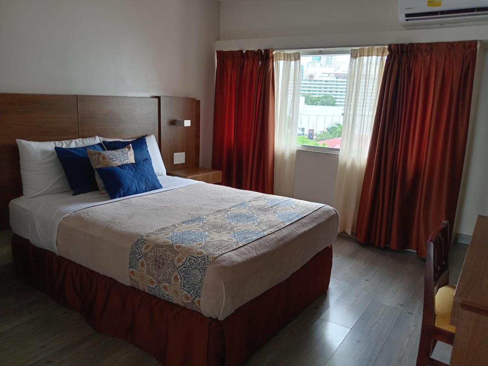 Hotel Tower House Suites Panama City Eksteriør billede