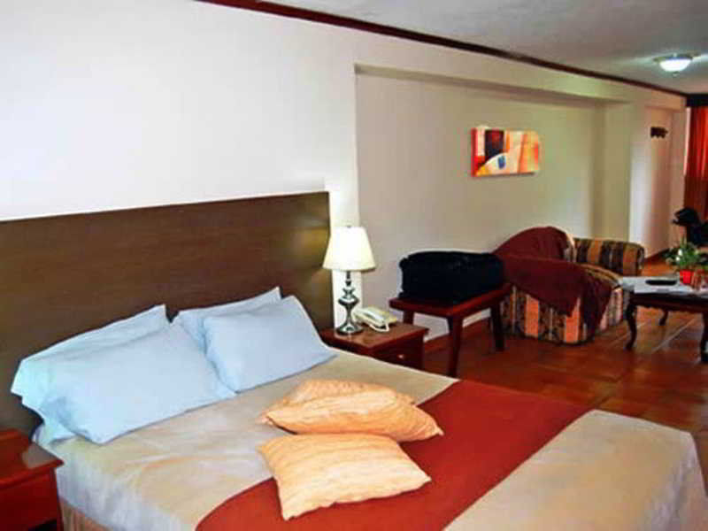 Hotel Tower House Suites Panama City Værelse billede